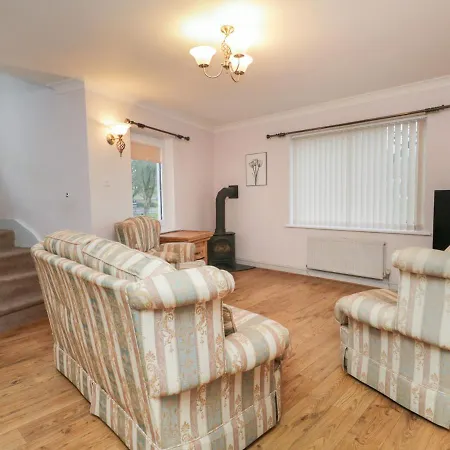 Viewpoint Tatil Evi Kendal